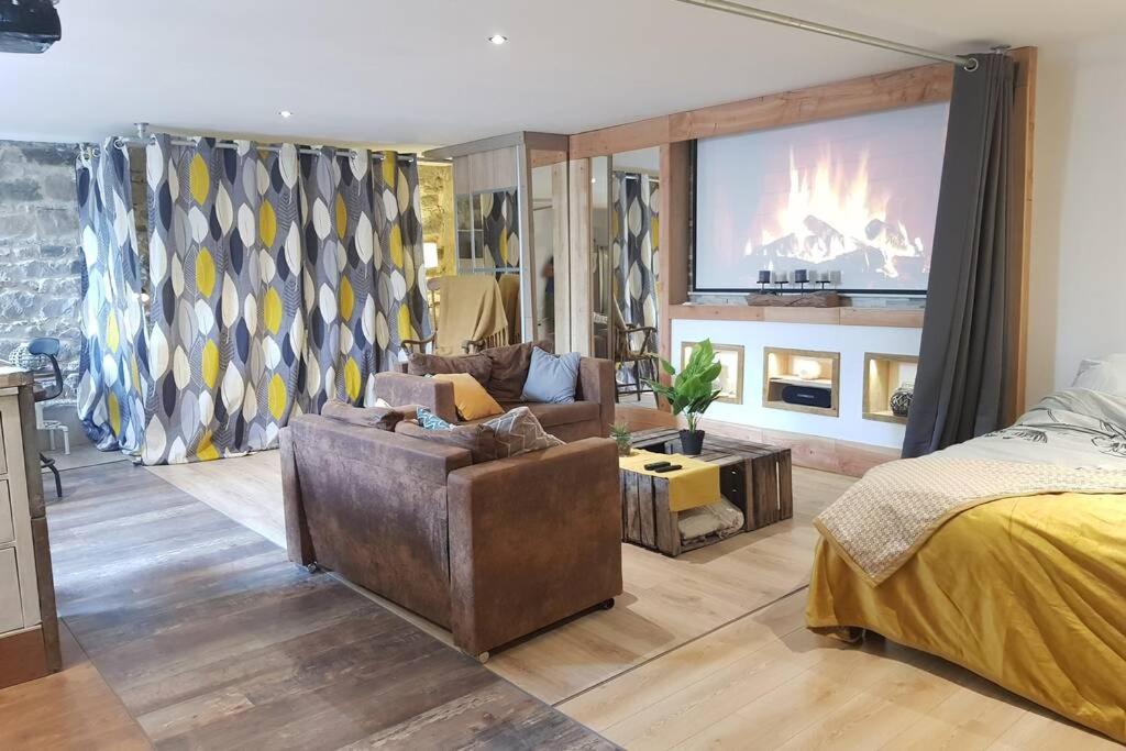 Studio tout confort entre vignes et prés Saint-Didier-sur-Beaujeu Extérieur photo